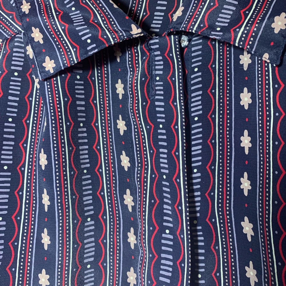 Patterned blouse - Picture 2 of 5
